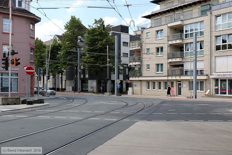 Düsseldorf - Straßenbahn - Anlagen
/ Bild: duesseldorfanlagen_bk1807310175.jpg