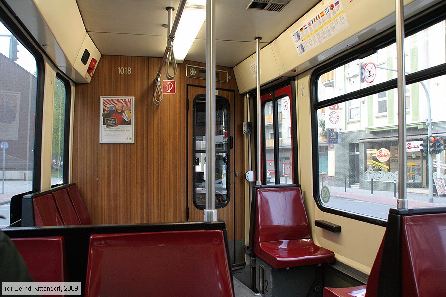 Straßenbahn Duisburg - 1018 - Innenansicht
/ Bild: duisburg1018_bk0910220302.jpg