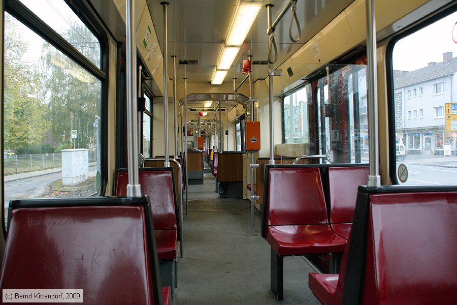 Straßenbahn Duisburg - 1027 - Innenansicht
/ Bild: duisburg1027_bk0910220260.jpg