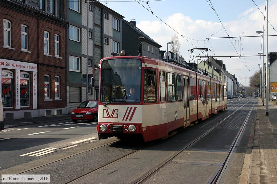 Straßenbahn Duisburg - 1044
/ Bild: duisburg1044_bk0603120100.jpg