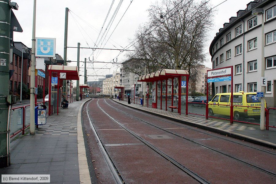 Straßenbahn Duisburg - Anlagen
/ Bild: duisburganlagen_bk0911240132.jpg