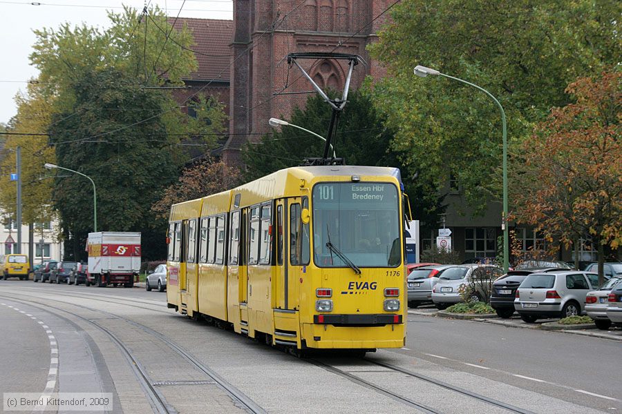 Straßenbahn Essen - 1176
/ Bild: essen1176_bk0910230101.jpg