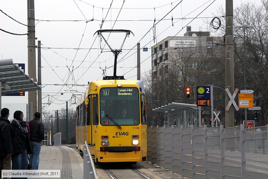 Straßenbahn Essen - 1176
/ Bild: essen1176_cw1102140103.jpg