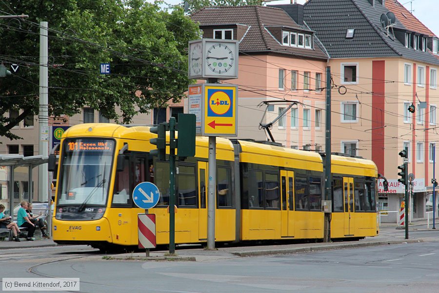 Straßenbahn Essen - 1621
/ Bild: essen1621_bk1706180102.jpg