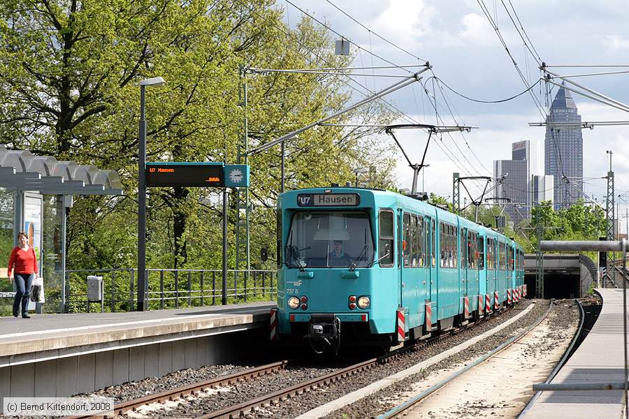 U-Bahn Frankfurt (Main) - 737
/ Bild: frankfurtmain737_bk0805020278.jpg