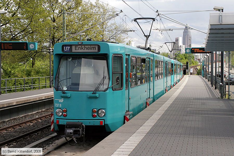 U-Bahn Frankfurt (Main) - 737
/ Bild: frankfurtmain737_bk0805020305.jpg