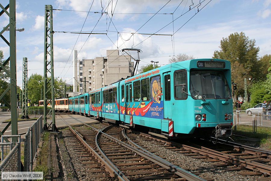 U-Bahn Frankfurt (Main) - 719
/ Bild: frankfurtmain719_cw0805020263.jpg