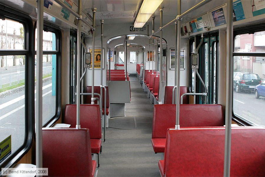 U-Bahn Frankfurt (Main) - 741 - Innenansicht
/ Bild: frankfurtmain741_bk0805020309.jpg