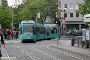 Bild: frankfurtmain016_bk0805020358.jpg - anklicken zum Vergr&ouml;&szlig;ern