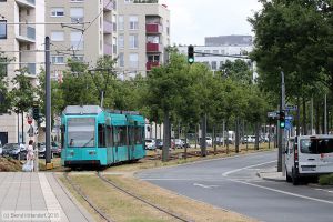 Bild: frankfurtmain016_bk1807110049.jpg - anklicken zum Vergrößern Bild: frankfurtmain016_bk1807110049.jpg - anklicken zum Vergrößern
