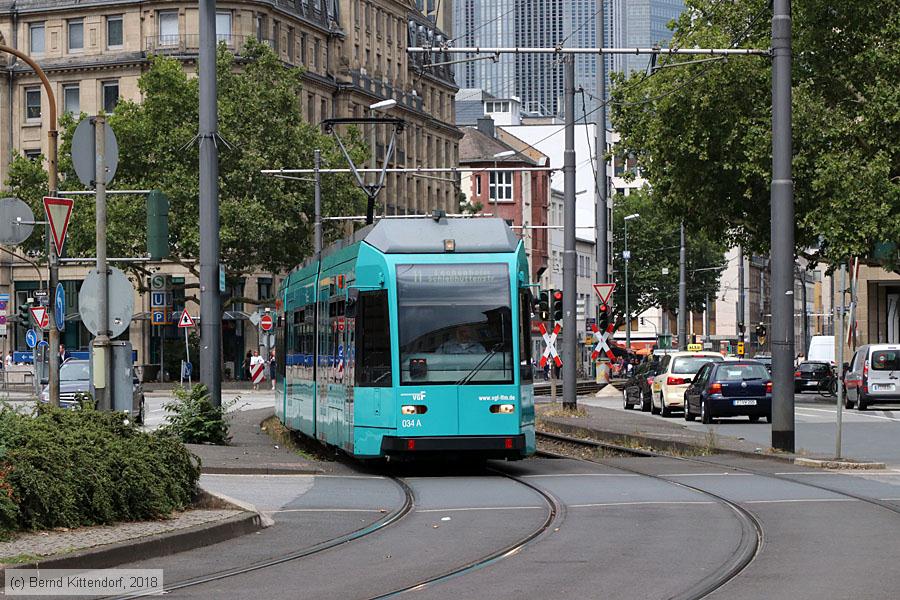Straßenbahn Frankfurt (Main) - 034
/ Bild: frankfurtmain034_bk1807110039.jpg Straßenbahn Frankfurt (Main) - 034
/ Bild: frankfurtmain034_bk1807110039.jpg