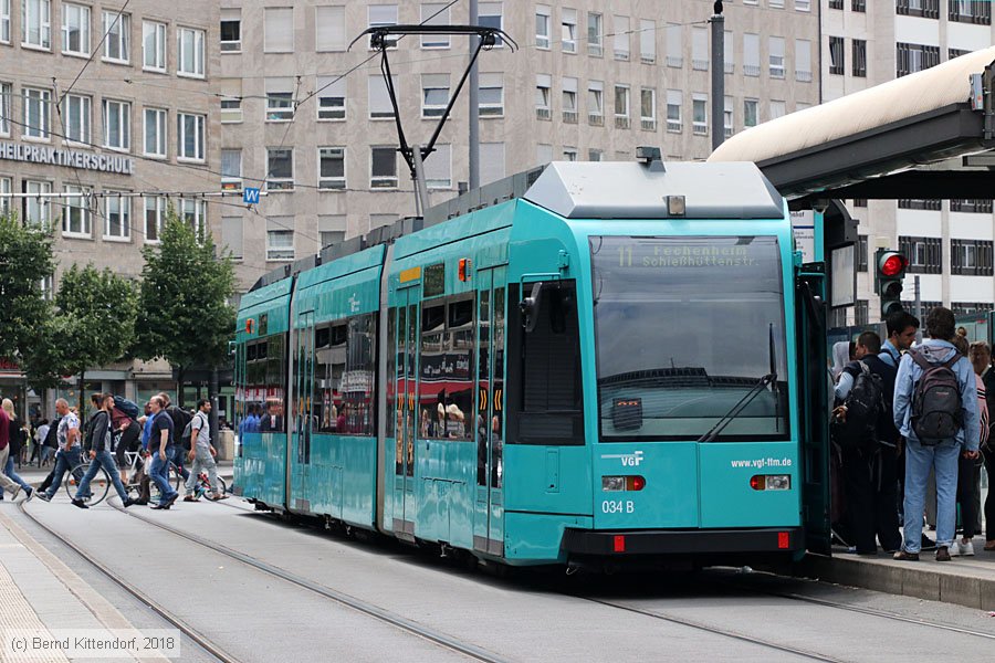 Straßenbahn Frankfurt (Main) - 034
/ Bild: frankfurtmain034_bk1807110040.jpg Straßenbahn Frankfurt (Main) - 034
/ Bild: frankfurtmain034_bk1807110040.jpg