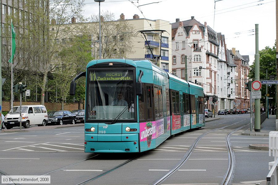 Straßenbahn Frankfurt (Main) - 219
/ Bild: frankfurtmain219_bk0805020222.jpg