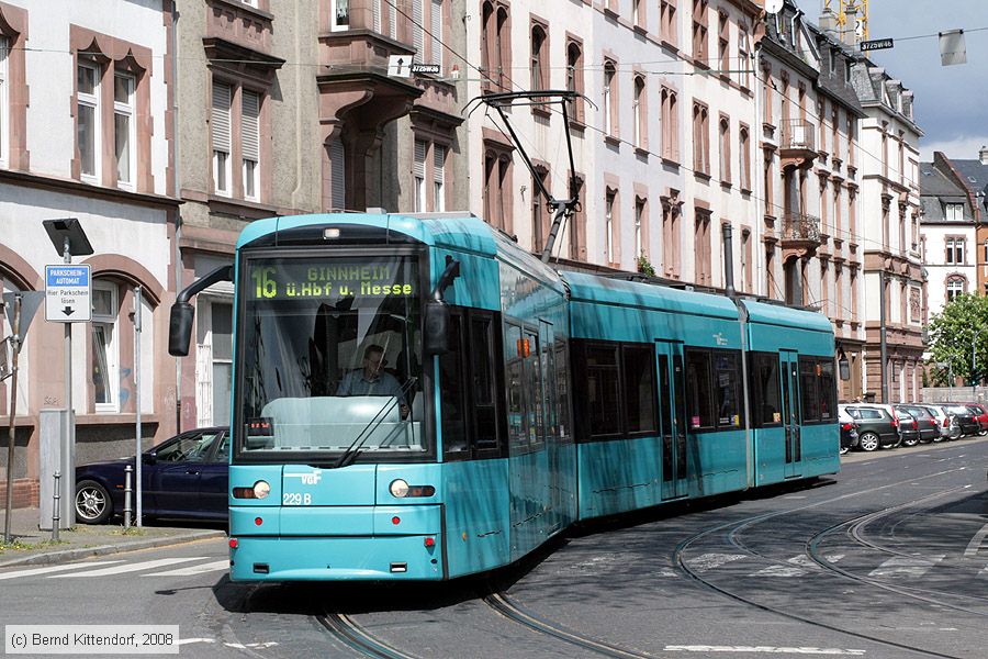 Stra&szlig;enbahn Frankfurt (Main) - 229
/ Bild: frankfurtmain229_bk0805020162.jpg
