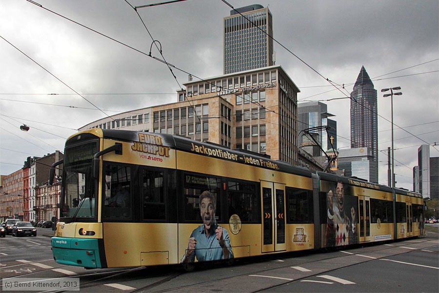 Stra&szlig;enbahn Frankfurt (Main) - 229
/ Bild: frankfurtmain229_bk1309120361.jpg