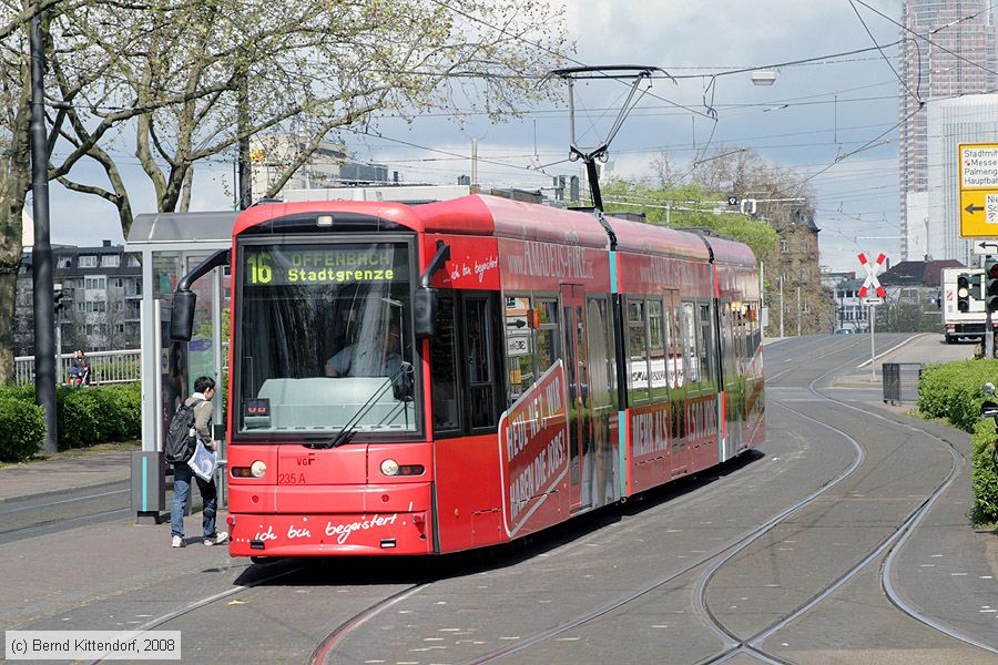 Stra&szlig;enbahn Frankfurt (Main) - 235
/ Bild: frankfurtmain235_bk0805020109.jpg