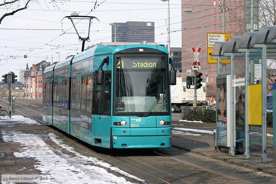 Straßenbahn Frankfurt (Main) - 243
/ Bild: frankfurtmain243_bk0603060039.jpg