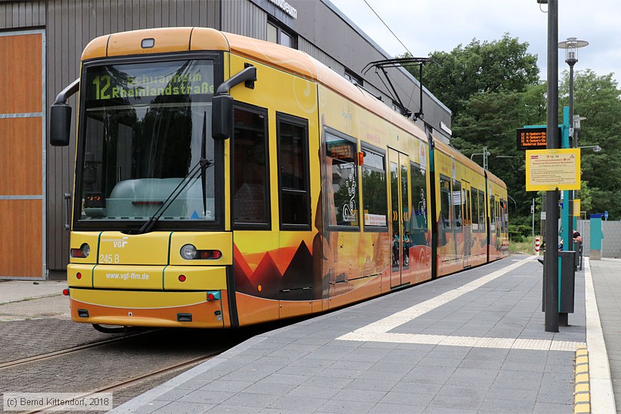 Straßenbahn Frankfurt (Main) - 245
/ Bild: frankfurtmain245_bk1806180115.jpg