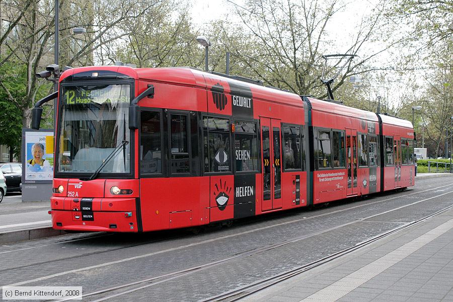 Straßenbahn Frankfurt (Main) - 252
/ Bild: frankfurtmain252_bk0805020134.jpg