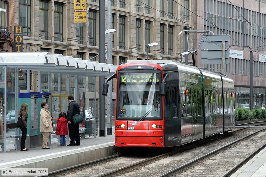Straßenbahn Frankfurt (Main) - 249
/ Bild: frankfurtmain249_bk0805020087.jpg