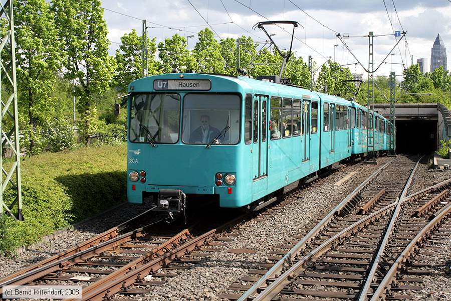 U-Bahn Frankfurt (Main) - 380
/ Bild: frankfurtmain380_bk0805020265.jpg U-Bahn Frankfurt (Main) - 380
/ Bild: frankfurtmain380_bk0805020265.jpg