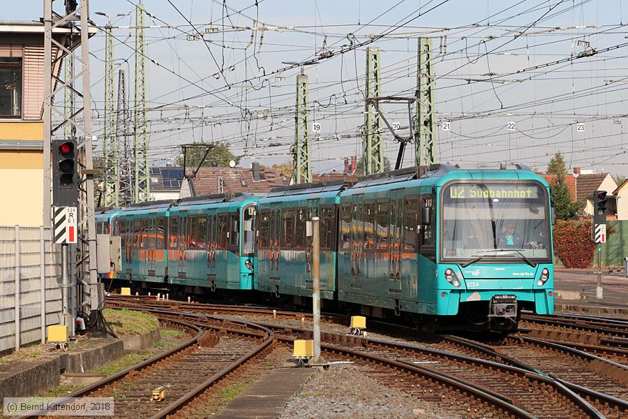 U-Bahn Frankfurt (Main) - 623
/ Bild: frankfurtmain623_bk1810060030.jpg