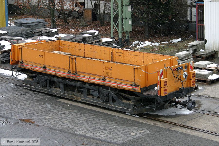Straßenbahn Frankfurt (Main) - 2103
/ Bild: frankfurtmain2103_bk0603060167.jpg