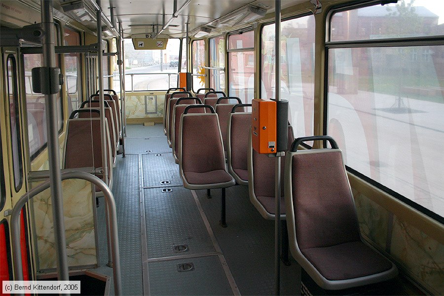 Straßenbahn Frankfurt (Oder) - 208 - Innenansicht
/ Bild: frankfurtoder208_e0017407.jpg