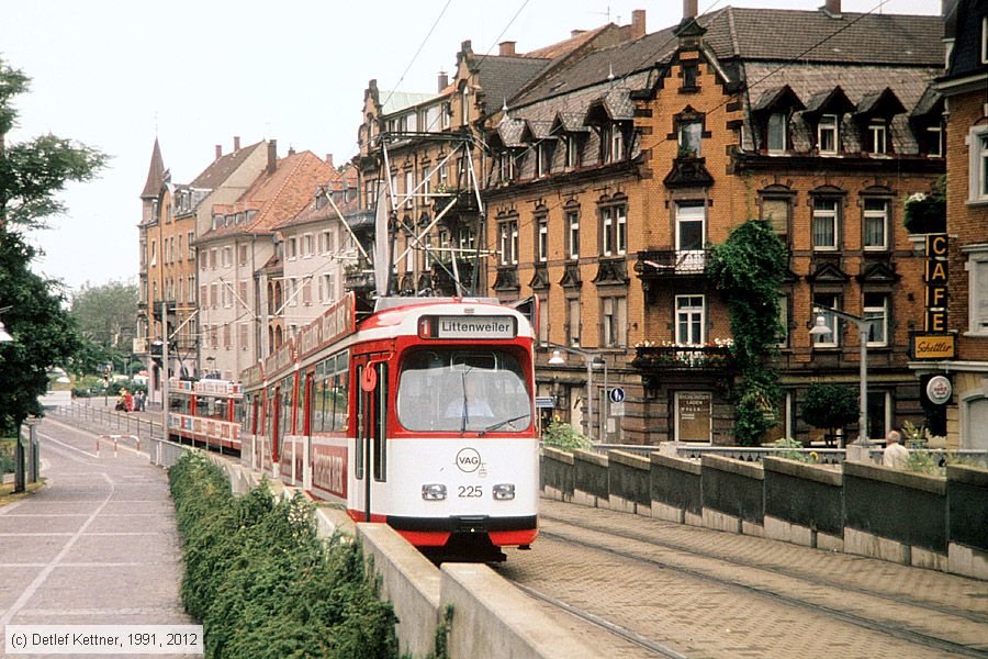 Straßenbahn Freiburg im Breisgau - 225
/ Bild: freiburg225_dk092333.jpg