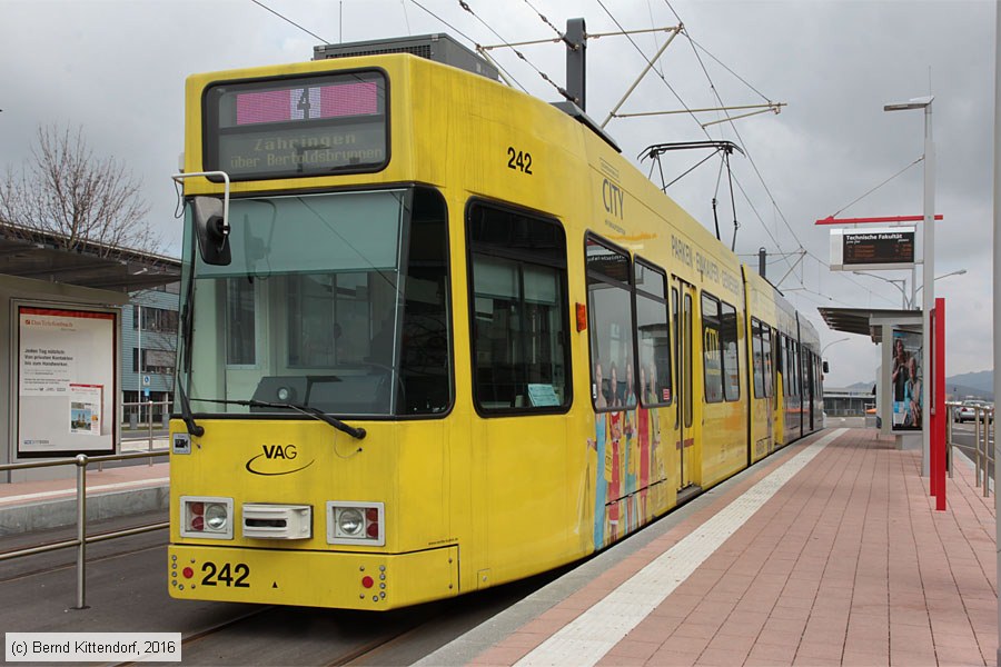 Straßenbahn Freiburg im Breisgau - 242
/ Bild: freiburg242_bk1603230069.jpg