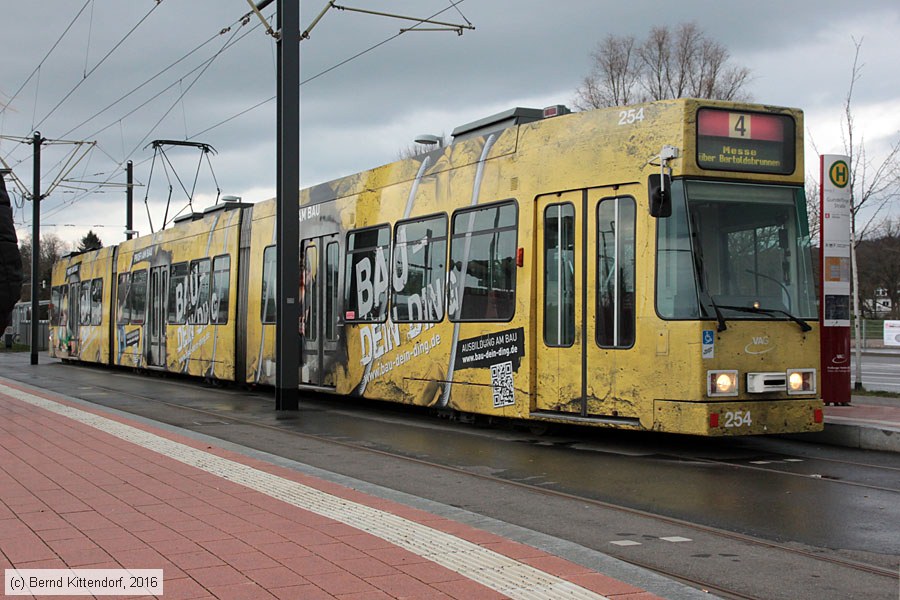 Straßenbahn Freiburg im Breisgau - 254
/ Bild: freiburg254_bk1603230303.jpg