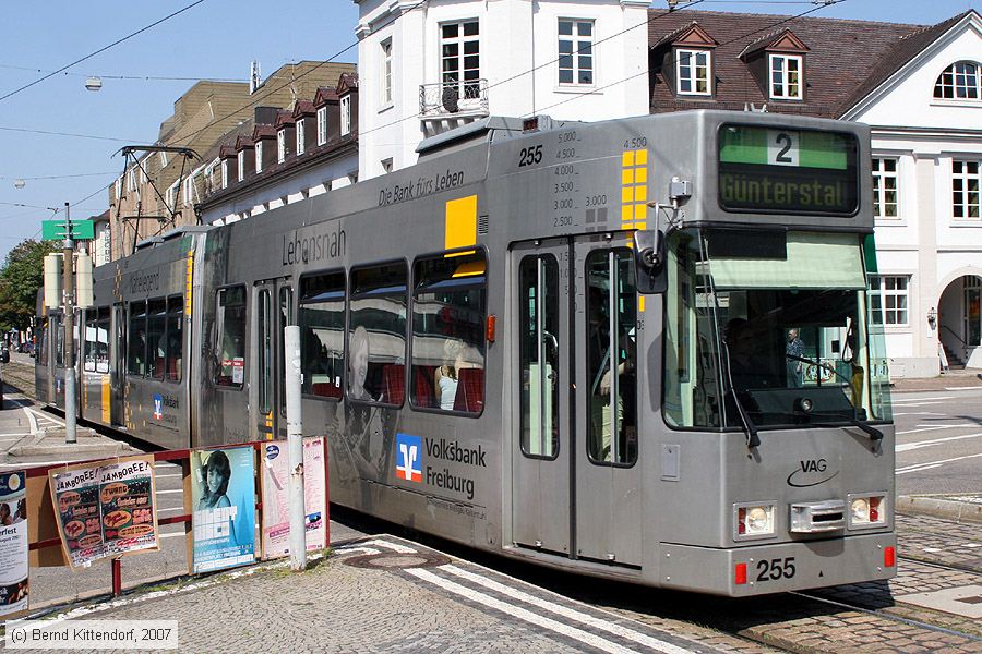 Straßenbahn Freiburg im Breisgau - 255
/ Bild: freiburg255_bk0708060161.jpg Straßenbahn Freiburg im Breisgau - 255
/ Bild: freiburg255_bk0708060161.jpg