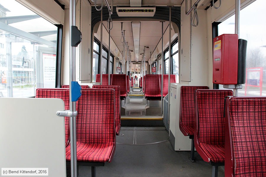 Straßenbahn Freiburg im Breisgau - 256 - Innenansicht
/ Bild: freiburg256_bk1603230055.jpg
