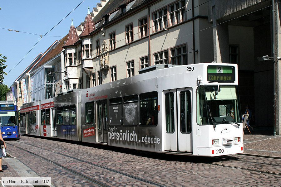 Straßenbahn Freiburg im Breisgau - 250
/ Bild: freiburg250_bk0708060132.jpg