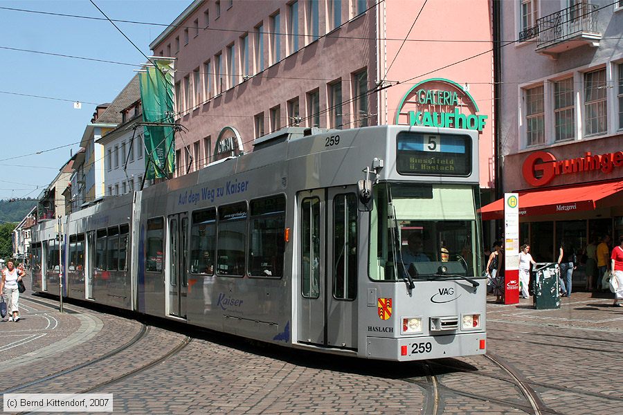 Straßenbahn Freiburg im Breisgau - 259
/ Bild: freiburg259_bk0708060099.jpg