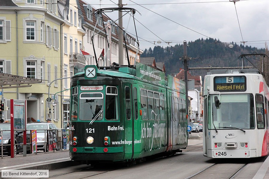 Straßenbahn Freiburg im Breisgau - 121
/ Bild: freiburg121_bk1603230229.jpg