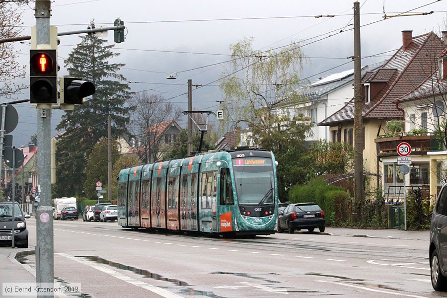 Straßenbahn Freiburg im Breisgau - 303
/ Bild: freiburg303_bk1904100086.jpg Straßenbahn Freiburg im Breisgau - 303
/ Bild: freiburg303_bk1904100086.jpg