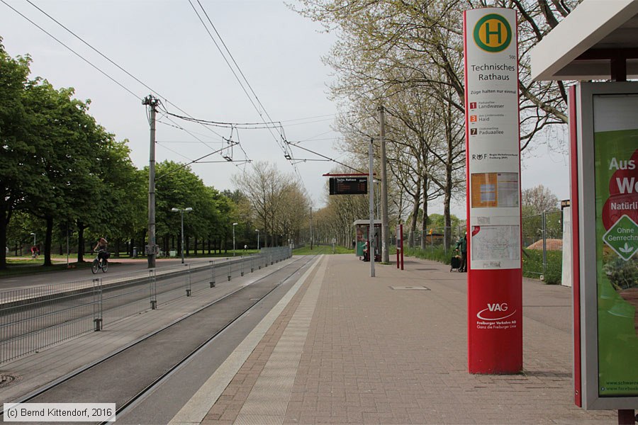 Straßenbahn Freiburg im Breisgau - Anlagen
/ Bild: freiburganlagen_bk1604220108.jpg