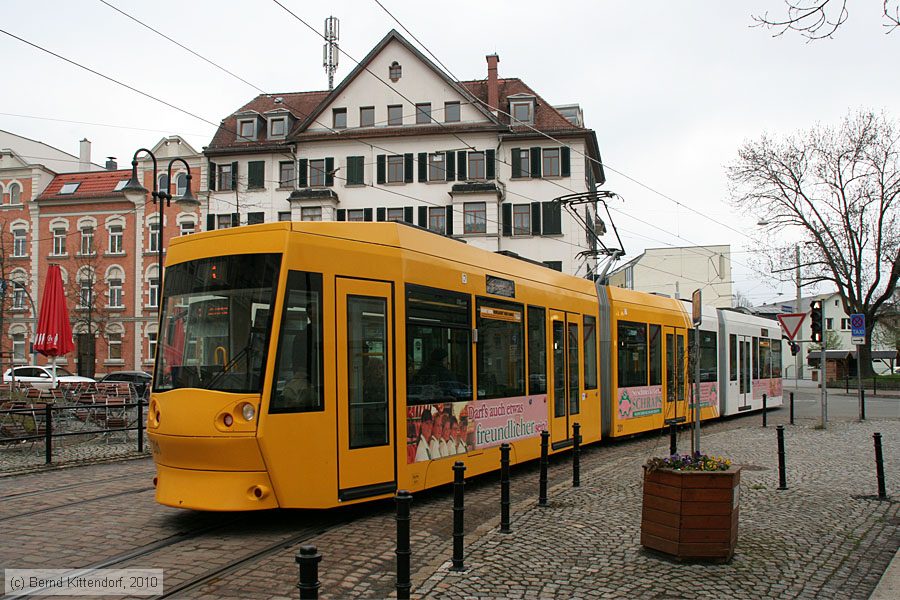 Straßenbahn Gera - 201
/ Bild: gera201_bk1004160006.jpg Straßenbahn Gera - 201
/ Bild: gera201_bk1004160006.jpg