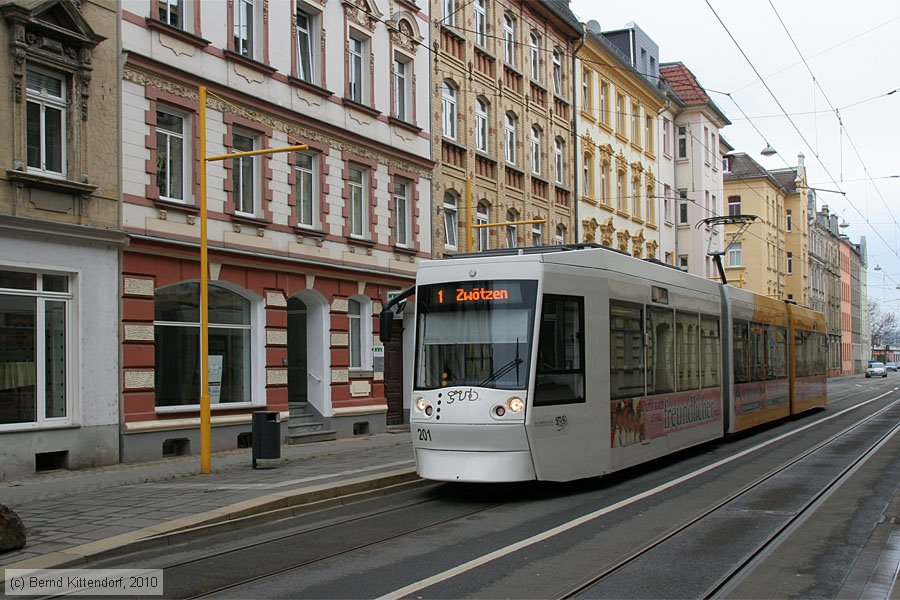 Straßenbahn Gera - 201
/ Bild: gera201_bk1004160012.jpg Straßenbahn Gera - 201
/ Bild: gera201_bk1004160012.jpg