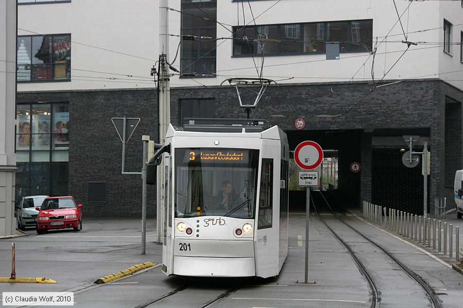 Straßenbahn Gera - 201
/ Bild: gera201_cw1004120056.jpg Straßenbahn Gera - 201
/ Bild: gera201_cw1004120056.jpg