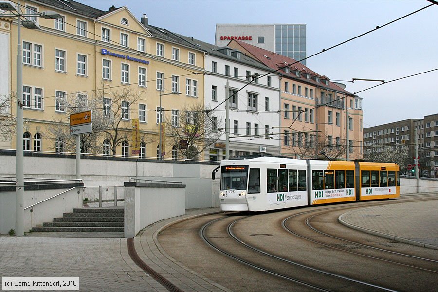 Straßenbahn Gera - 203
/ Bild: gera203_bk1004140003.jpg