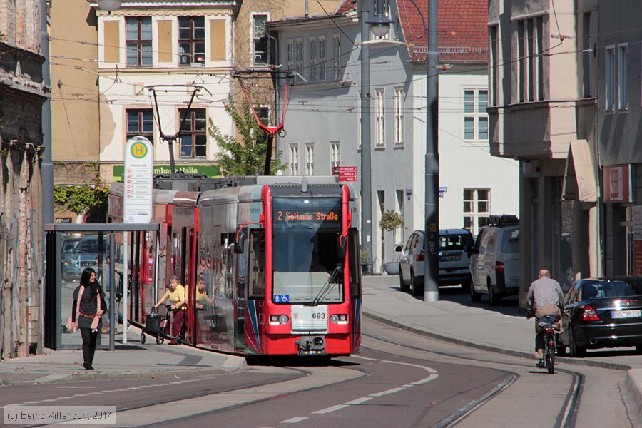 Straßenbahn Halle (Saale) - 693
/ Bild: halle693_bk1408270248.jpg