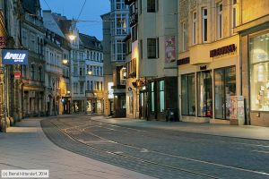 Bild: halleanlagen_bk1408260103.jpg - anklicken zum Vergrößern