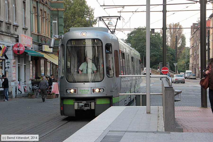 Hannover - Stadtbahn - 2010
/ Bild: hannover2010_bk1409010137.jpg Hannover - Stadtbahn - 2010
/ Bild: hannover2010_bk1409010137.jpg