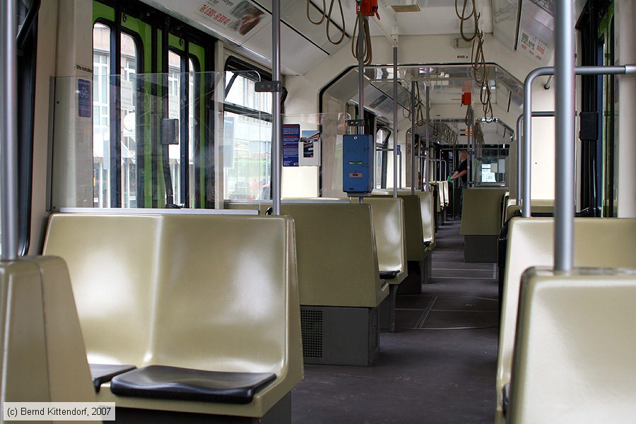 Hannover - Stadtbahn - 6195 - Innenansicht 
/ Bild: hannover6195_bk0708260034.jpg
