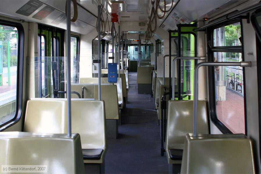 Hannover - Stadtbahn - 6200 - Innenansicht
/ Bild: hannover6200_bk0708260219.jpg
