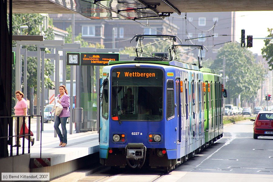 Hannover - Stadtbahn - 6227
/ Bild: hannover6227_bk0708260113.jpg