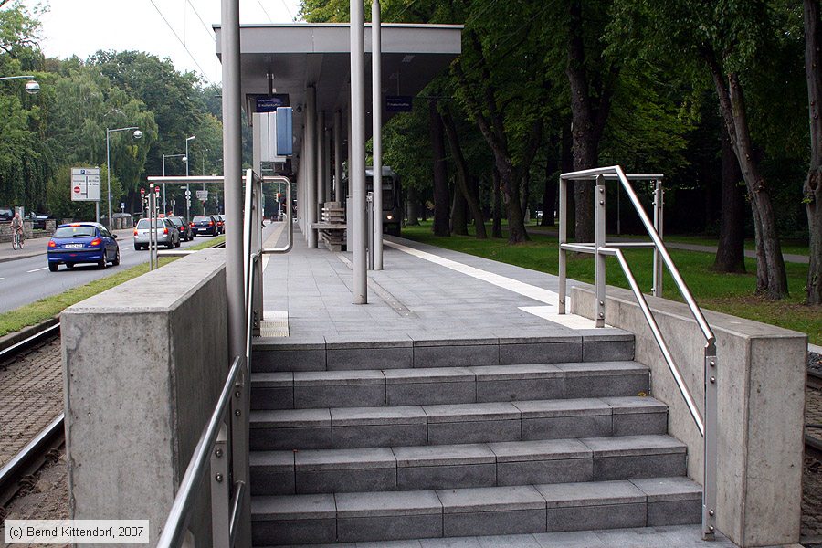 Hannover - Stadtbahn - Anlagen
/ Bild: hannoveranlagen_bk0708260057.jpg