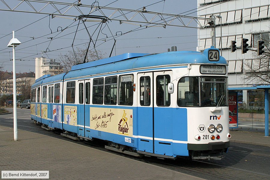 Straßenbahn Heidelberg - 201
/ Bild: hsb201_bk0703140006.jpg